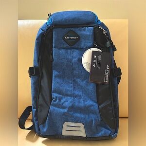 NWT Eastsport Unisex Blue and Black laptop padded Backpack 18” tall
